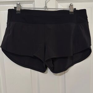 Lululemon Speed Shorts Size 6 Black 2.5”